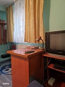 Garsoniera zona Republica - HALA LAMINOR