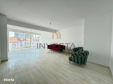 Apartament 3 camere de 100 mp, etaj intermediar, parcare, zona Traian!