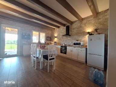 De vanzare casa mobilata, 130 mp.+1600 curte, Mihai Viteazu