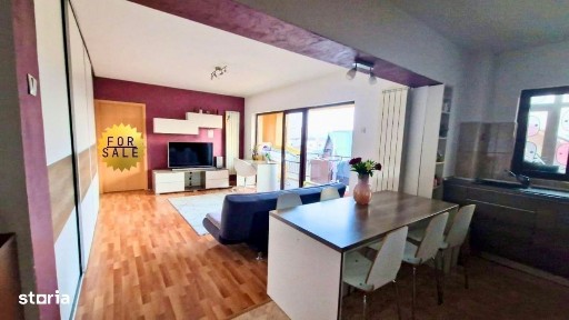 Apartament de vânzare, 3 camere, bloc cu piscină - Pitești