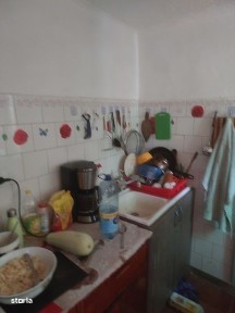 Casa zona delul viilor str salcamilor nr 68