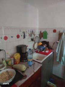 Casa zona delul viilor str salcamilor nr 68