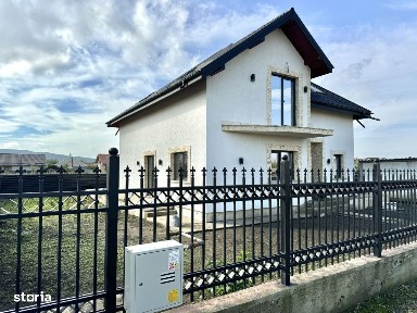 5 camere! 500 mp teren! Incalzire in pardoseala! Vila Dancu - Holboca