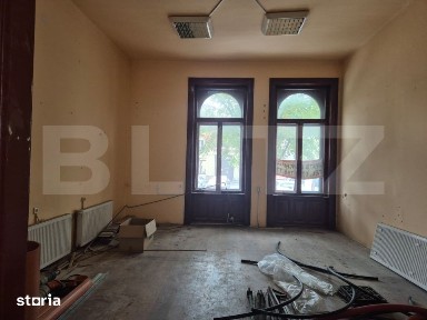 Proprietate cu 10 ari teren de vanzare pe strada Bolyai