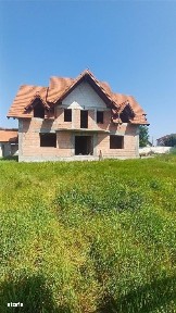 Casa de vanzare cu 1000 mp teren in Avrig