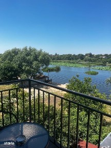 Se inchiriaza Vila deosebita pe Lacul snagov Loc. Vladiceasa