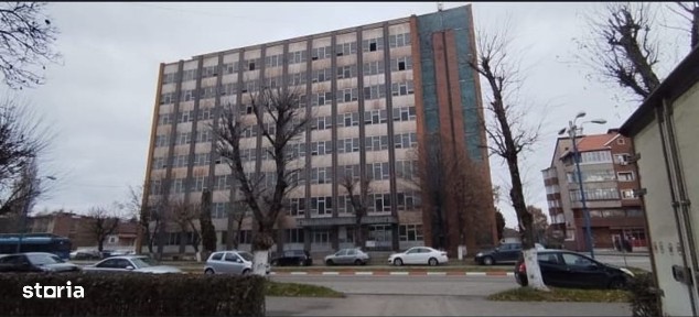 Cladire in Hunedoara P+7