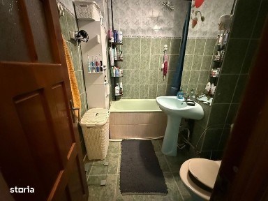 Apartament 3 camere decomandat zona Mircea cel Batran
