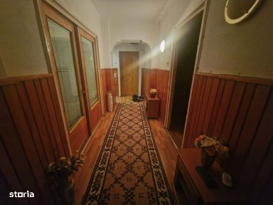 Central, Pitesti, Arges