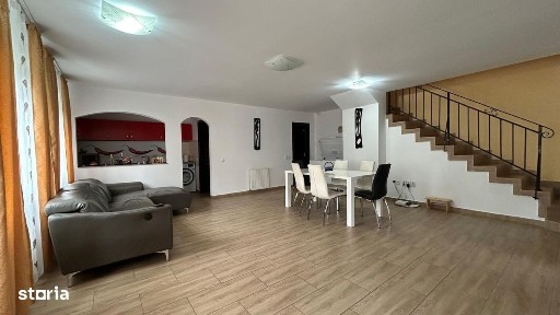 Casa in Tara Fagarasului - Halmeag