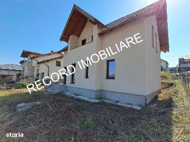 Vanzare Casa individuala cu CF la zi in Apahida