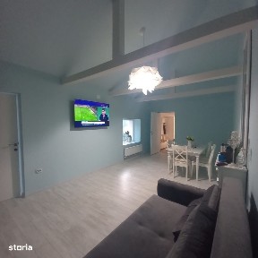 Casă de închiriat cu 3 camere, zona Palazu Mare