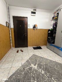 Vanzare ap 3 camere bld.Poitiers, bloc 1992