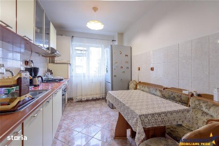 FILM&Tur 3D!Decomandat si luminos, cu balcon inchis si panorama, in Da