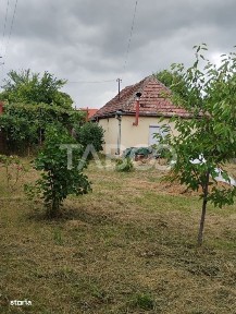 Casa de vanzare renovata in 2018 cu 1150mp de teren in Seica Mare