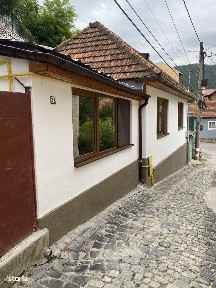 Casă single cu 3 camere în Centrul Istoric, COD 8211