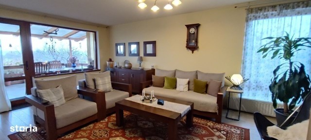 Casa frumoasa 120 mp utili, teren 1066 mp, contract prosumator