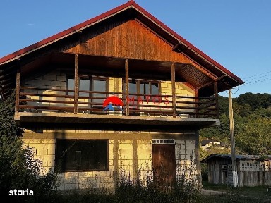 Casa de vânzare în Varbilau, la granita cu Alunis - teren 1921 mp locu