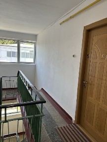 Vand apartament 2 camere