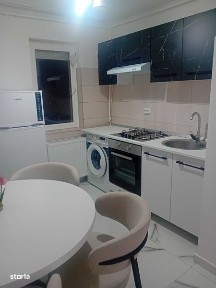 Inchiriez apartament 3 camere