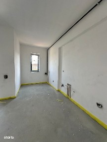 Apartament 2 camere decomandat/mutare rapidă/5 minute Metrou Berceni