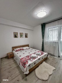 Apartament de 2 camere DECOMANDATE, 53 mp, 2 balcoane, parcare, zona P