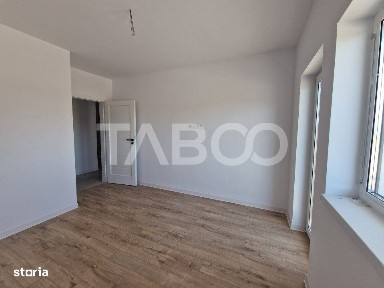 Apartament decomandat cu 2 camere 58 mpu balcon parcare Doamna Stanca