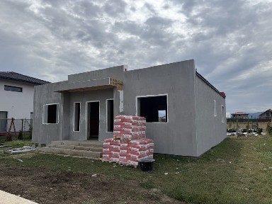 Casă individuala pe parter/Toate utilitatile