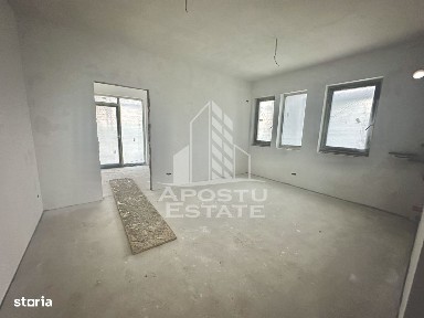 Apartament cu 3 camere, semidecomandat, etaj 2, zona Lidl din Giroc
