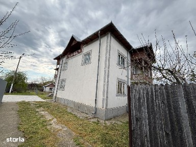 Casa P+1E Stefanesti 3km de centrul Oasului Pitesti 1080 MP teren