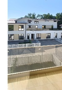 APARTAMENT 3 CAMERE, DECOMANDAT/ GAGENI/ PRAHOVA