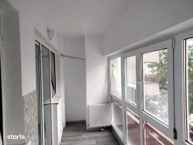 Vand garsoniera Ansamblul Primavara.