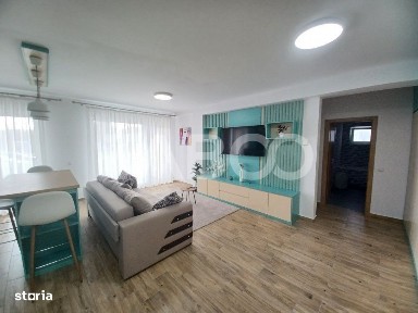 Apartament de vanzare cu 3 camere si balcon Kogalniceanu