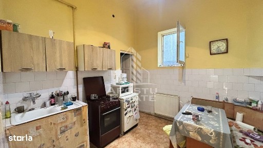 Apartament cu 2 camere la curte comuna, zona Iosefin