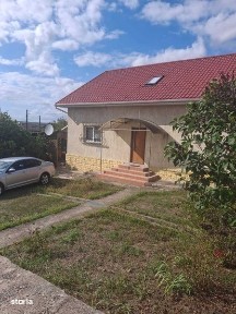 Vand casa Poarta Alba