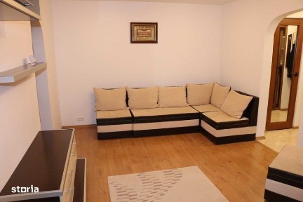 Apartament 3 camere complet mobilat Tiglina 3 etaj 1.