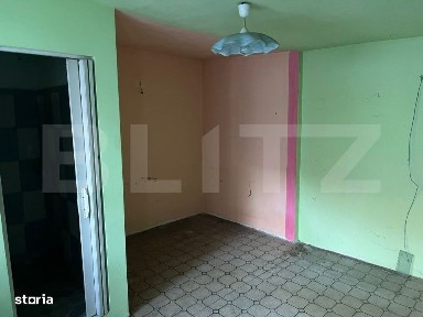Casa in curte comuna, 30 mp - Strada Predeal, vecini linistiti