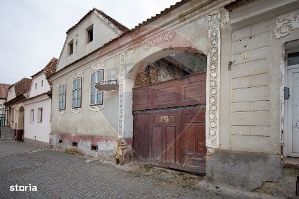 Strada Izvor, Rasnov, Brasov