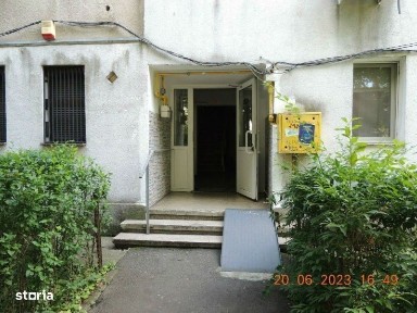 Vest I, Ploiesti, Prahova