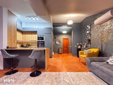 3 camere Cug 113mp Mobilat si utilat