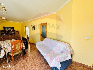 Casă / Vilă cu 5 camere de vânzare