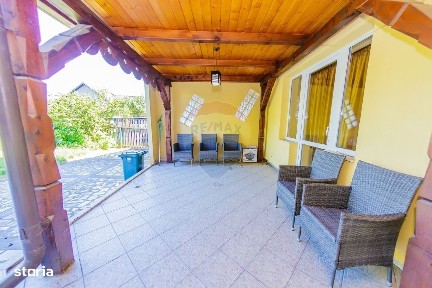 Vilă cu 5 camere de închiriat