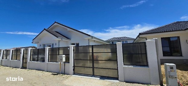 Casă nouă cu 3 camere în Santandrei, gata de mutat