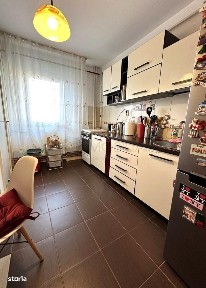 SIMION BARNUTIU - 3 cam - 2 bai - centrala proprie - ETAJ 2 - GARAJ SU