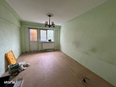 -Apartament 2 camere confort 1 decomandat, Calarasilor Viziru