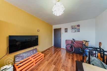 Apartament 2 camere, etaj 1, decomandat, comision 0%