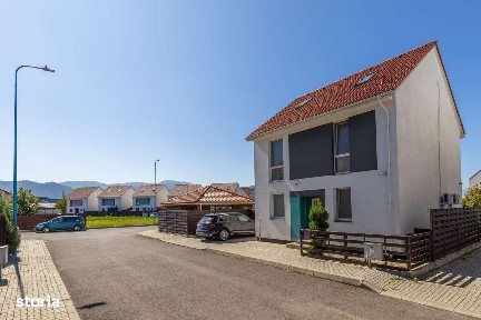 Vilă impecabilă, 2019, Brașov, grădină frumos amenajată / Comision 0