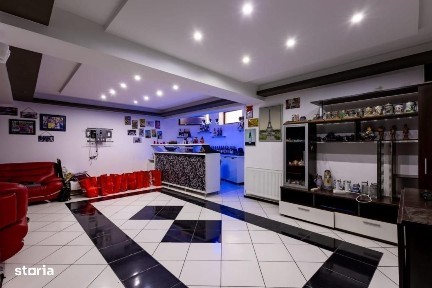 VILA D+P+2, FINISAJE CALITATE SUPERIOARA, zona Centrala, Mobilata