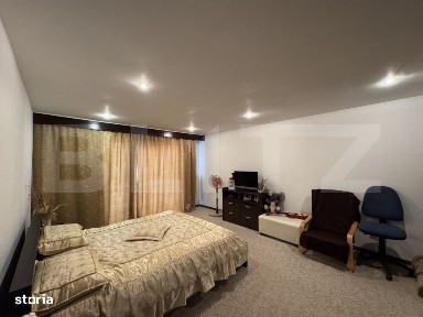 Casa superba cu 6 camere, 200 mp, in Rapas