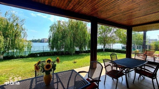 Coltul tau de rai - Vila de lux in Campus pe malul lacului, cu vedere